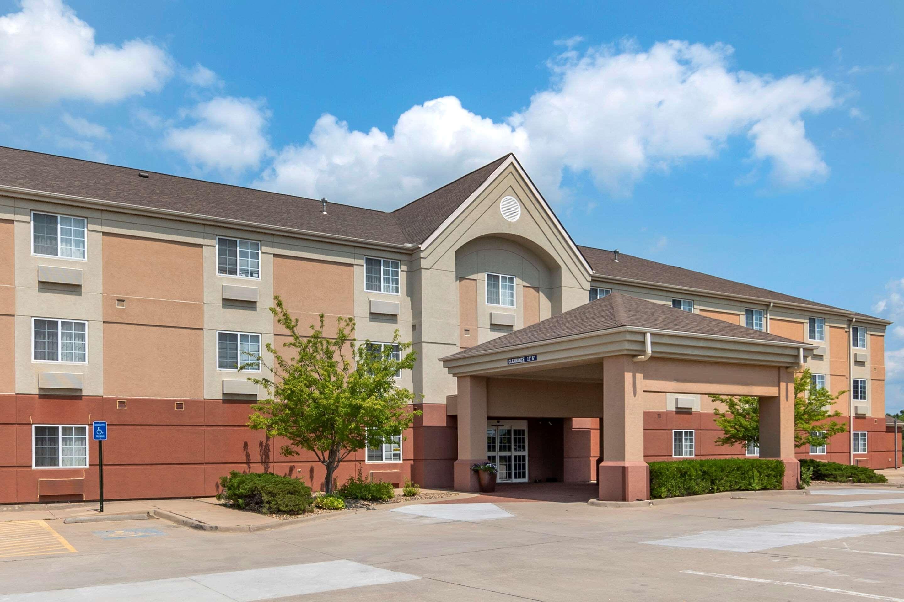 Mainstay Suites Emporia Exterior foto
