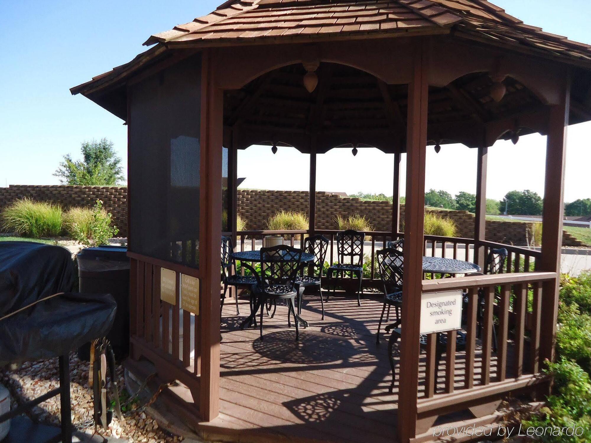 Mainstay Suites Emporia Exterior foto